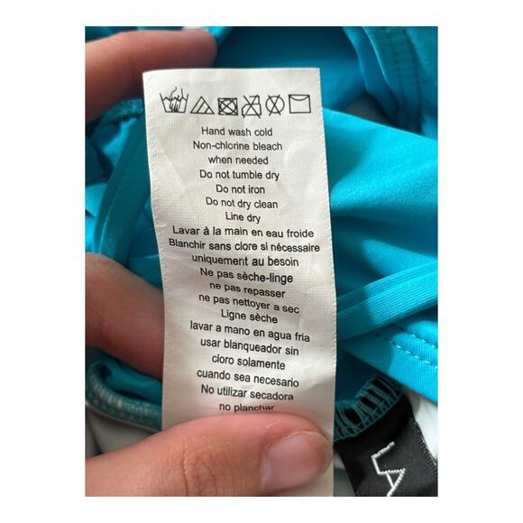 La Blanca Tummy control Island Goddess One shoulder bathing suit size 6 - Picture 6 of 7